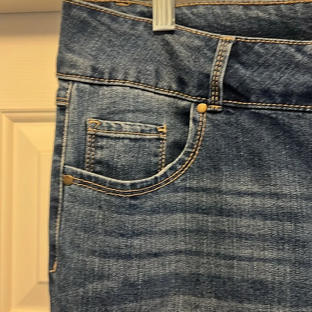 d. jeans Blue Skinny Jeans with Faded Details - Picture 2 of 6